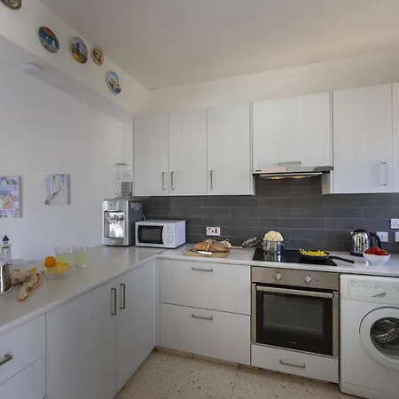 Melis - Charming In וילה