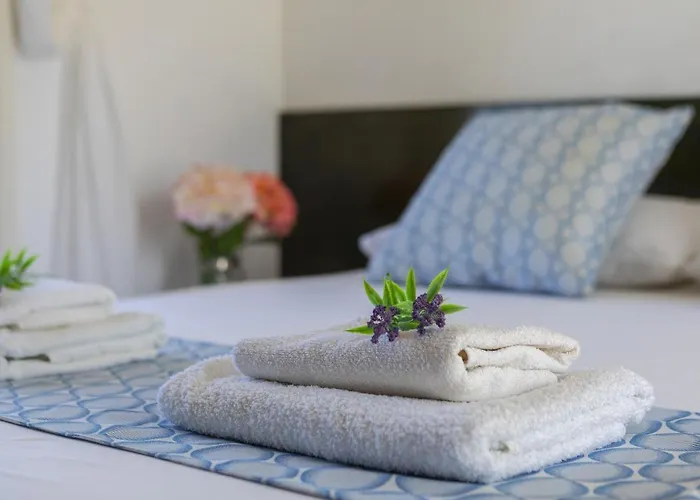 Melis - Charming In * Protaras